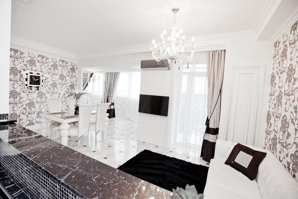 Welcome To Poltava Apartments Экстерьер фото